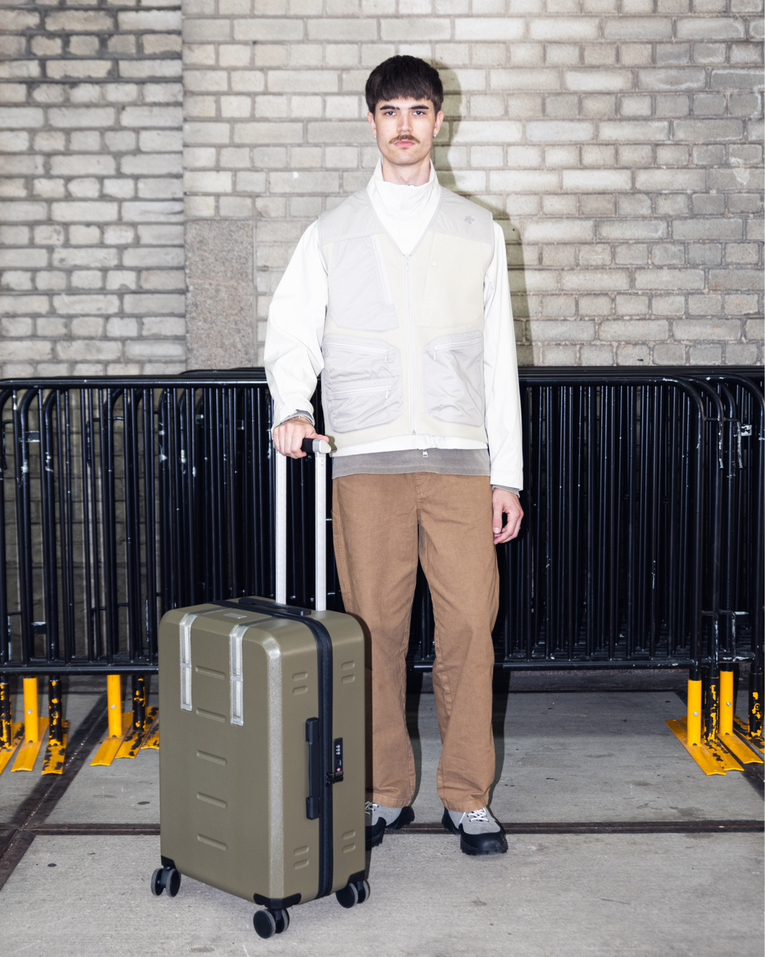 Ramverk Check-in Luggage Medium Forest Green