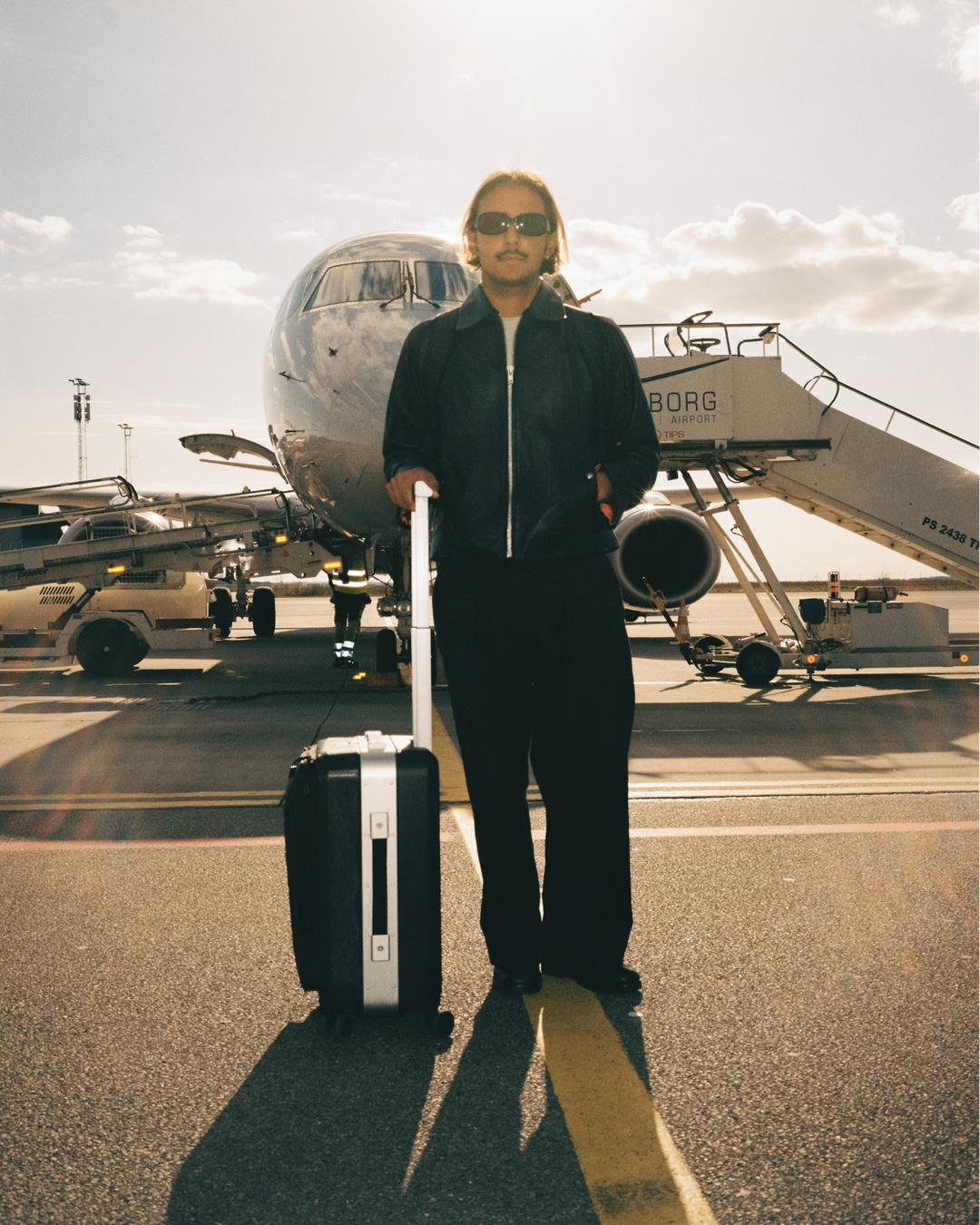 Ramverk Pro Front-access Carry-on Silver