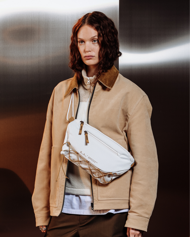 Roamer Pro Sling Bag 6L Oatmilk