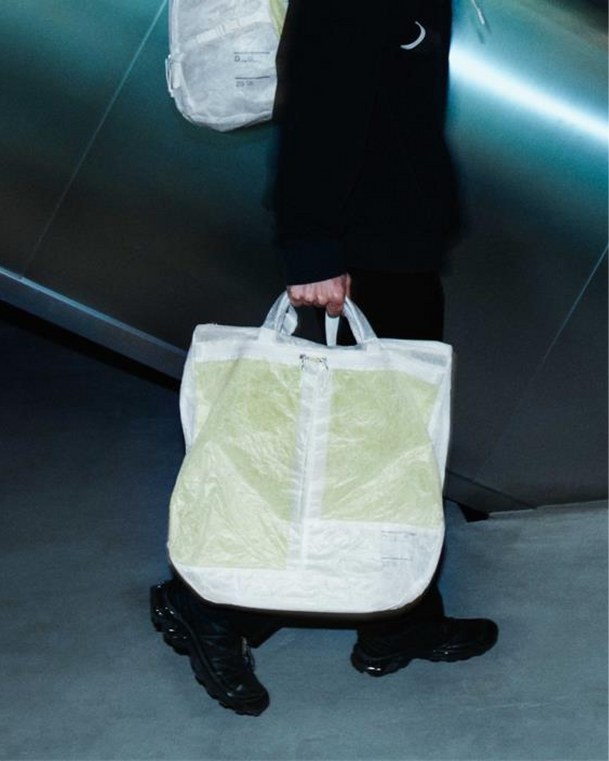 Weigh Lighter Helmet Bag 32L Diffusion